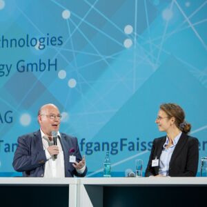 Wolfgang Faisst, SAP, mit Andrea Stich (l.), Infineon Technologies, und Olga Mordvinova, incontext.technology © Thilo Schoch