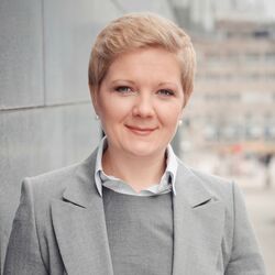 Porträt von Dr. Corina Apachiţe