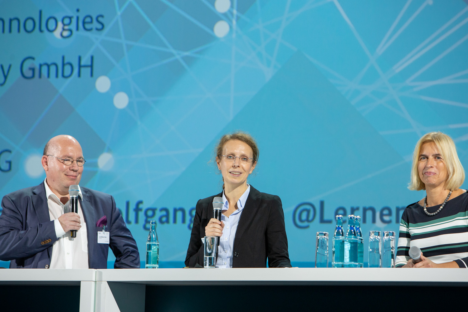 Podiumsdiskussion auf dem Digital-Gipfel 2019